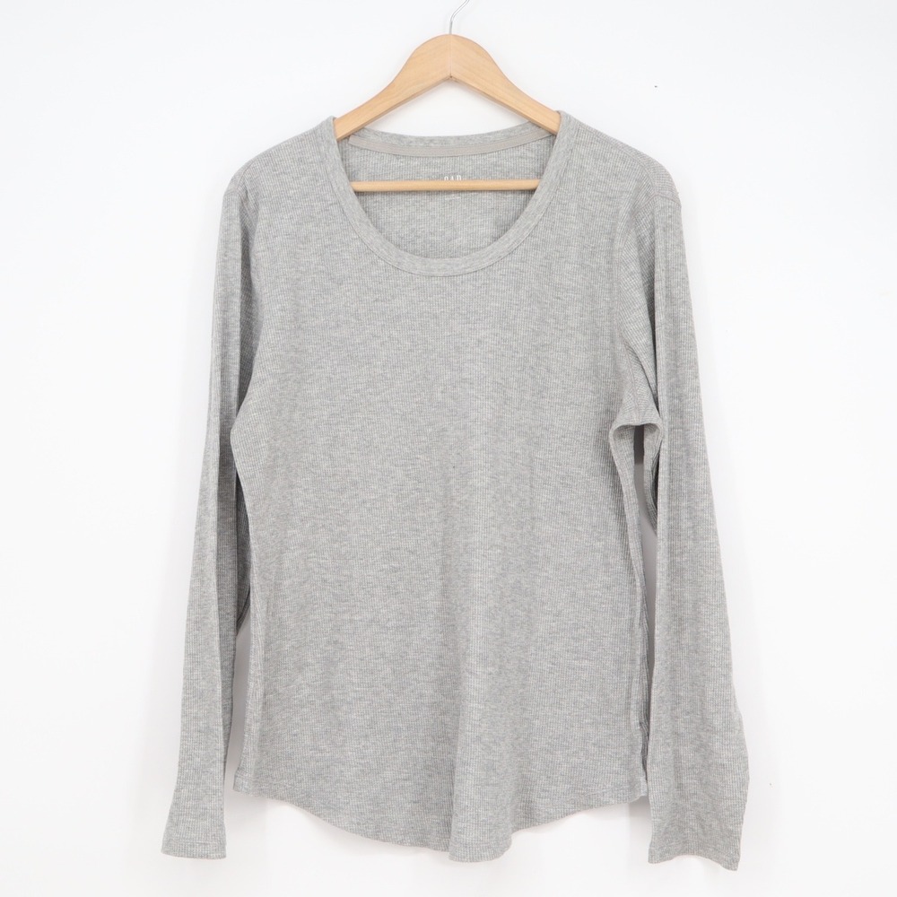Gap Womens XL Gray Ribbed Knit Long Sleeve Scoop Neck Curved Hem Top